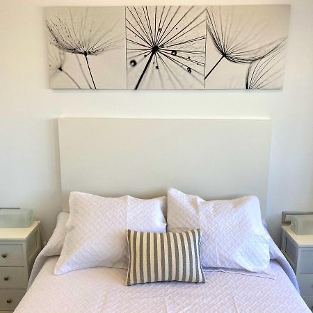 Residencial Santa Justa Apartment Seville Luaran gambar