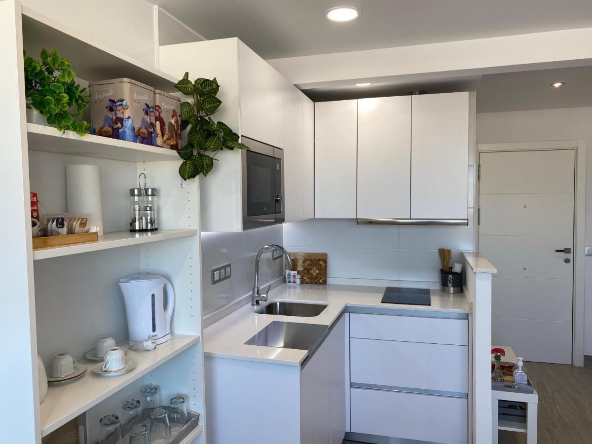 Residencial Santa Justa Apartment Seville Luaran gambar